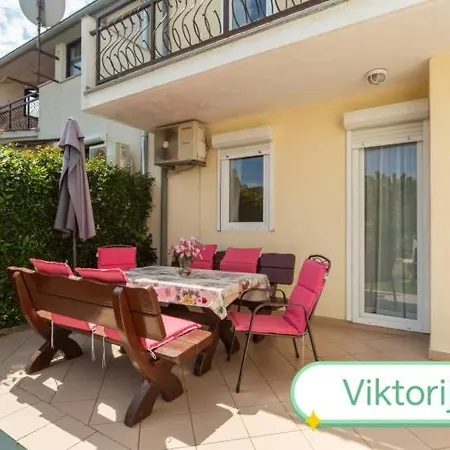 Viktorija Апартаменты *