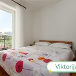 Viktorija * ポレッチ